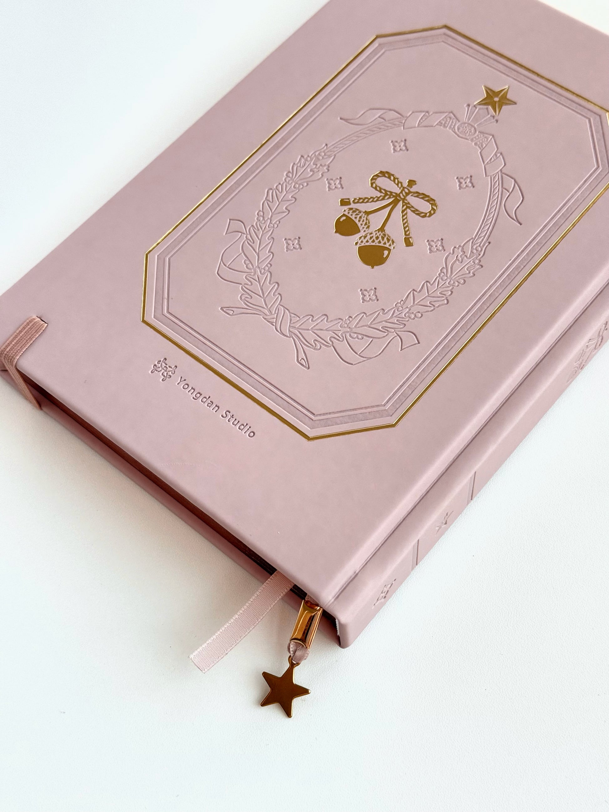 Little Acorn A5 Dot Grid Journal - 160gsm Paper